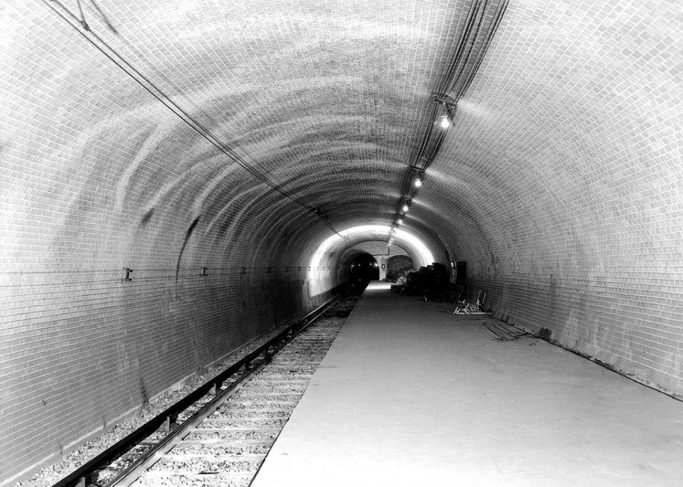 estacao_de_metro_fantasmas_30_joursaparis - 30 jours a paris