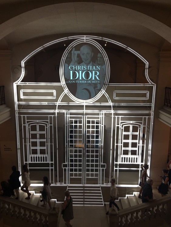 Exposição: Maison Dior celebra 70 anos - 30 Jours à Paris
